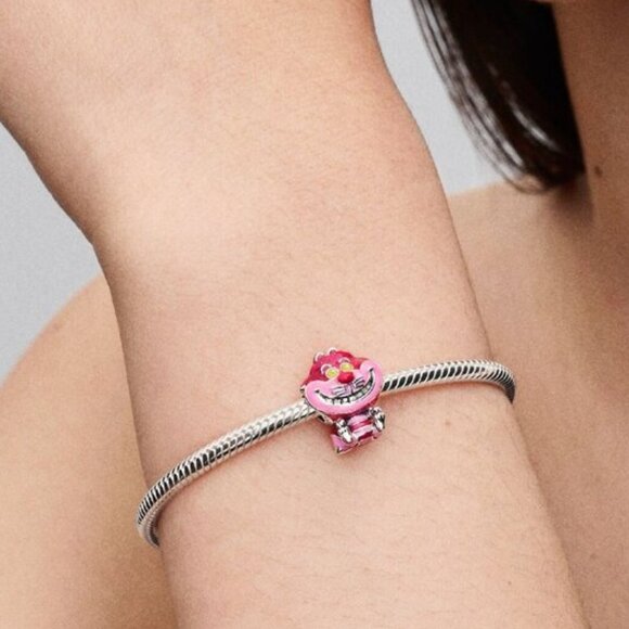 Pandora Disney Alice in Wonderland Cheshire Cat Charm - Picture 4 of 5
